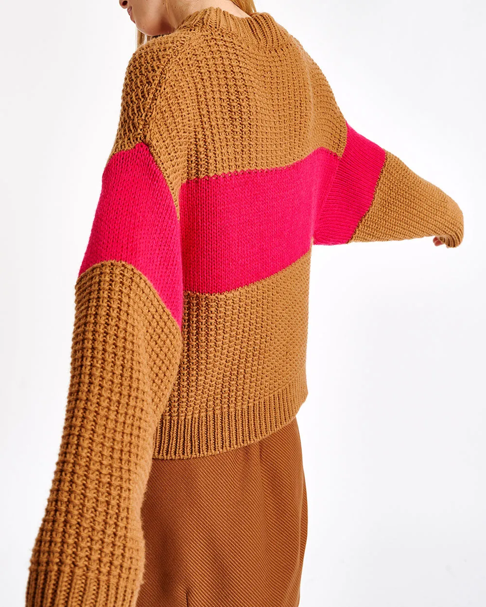 Camel Combo Ambroselli Cross Sweater