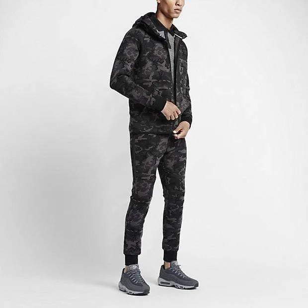 NIKE TECH FLEECE CAMO MEN'S TROUSERS - Medium Ash Black