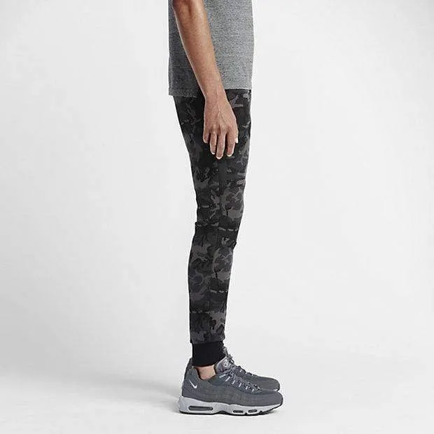 NIKE TECH FLEECE CAMO MEN'S TROUSERS - Medium Ash Black