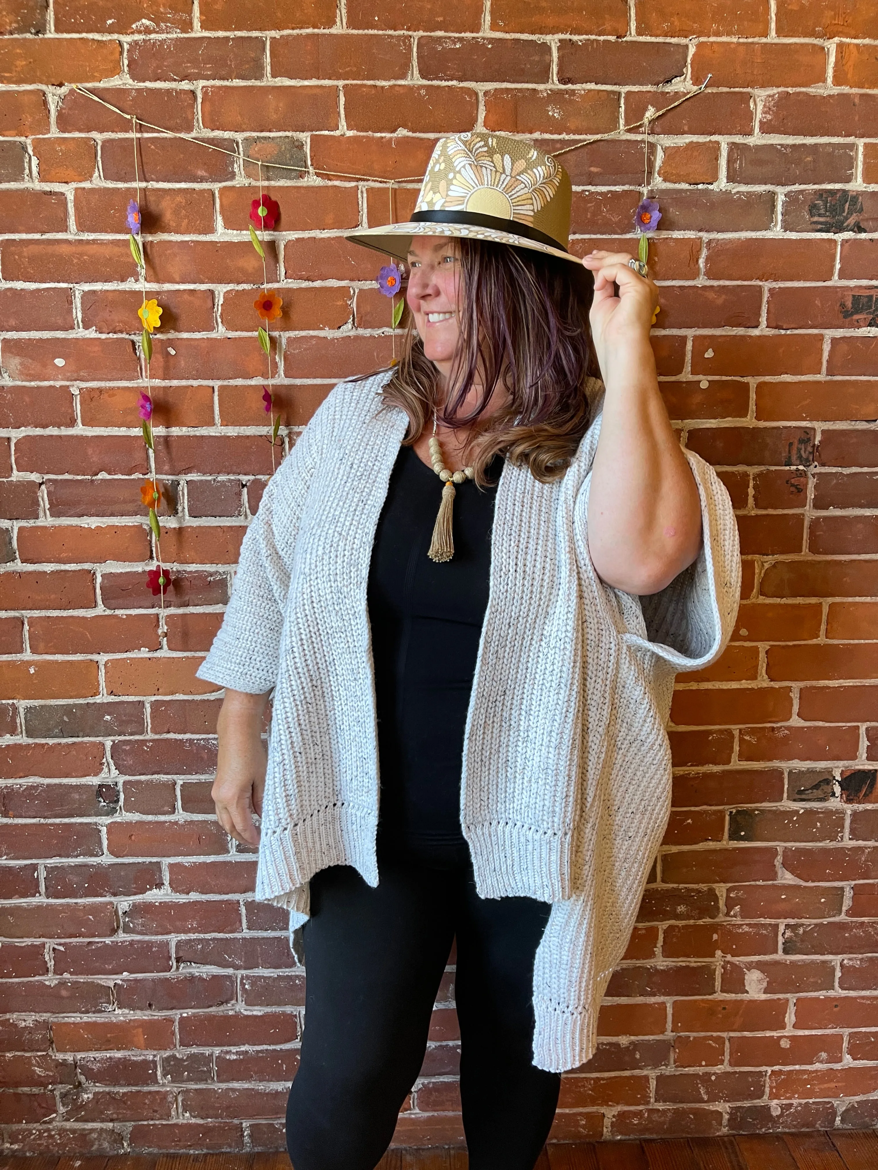 Oatmeal Cream Chunky Knit Soft Poncho With Pockets